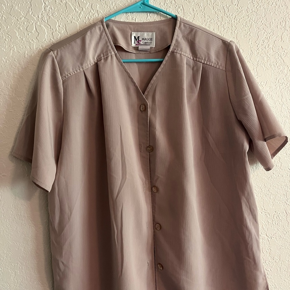 Women's Beige Short Sleeve Button-Down Shirt